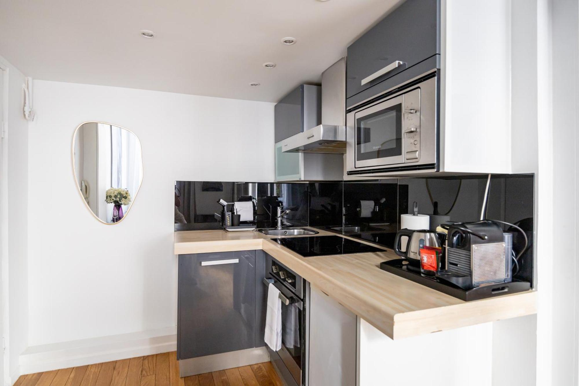 Charming Flat , Heart Of * Parijs